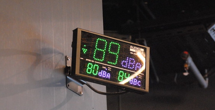 The decibel meter at DrupalCon Lille