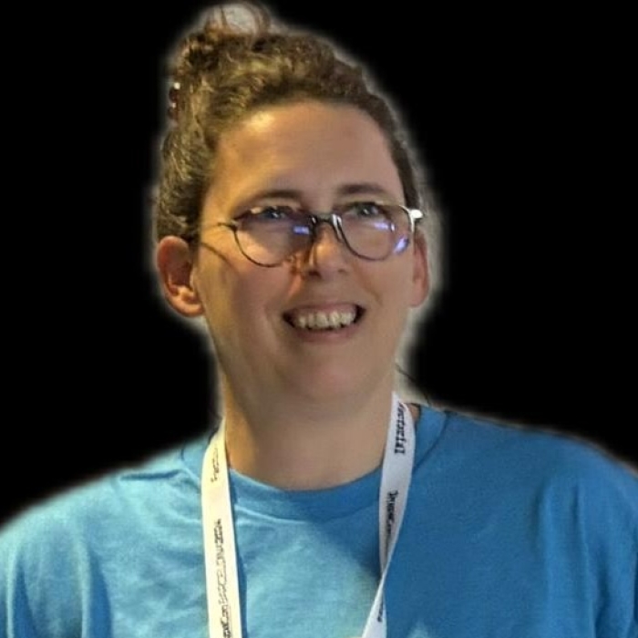 Karen Leech presents at DrupalCon Barcelona. Her session is called “Being well at your desk (and beyond) – practical accessible bitesize activities to support your life-work balance.” 