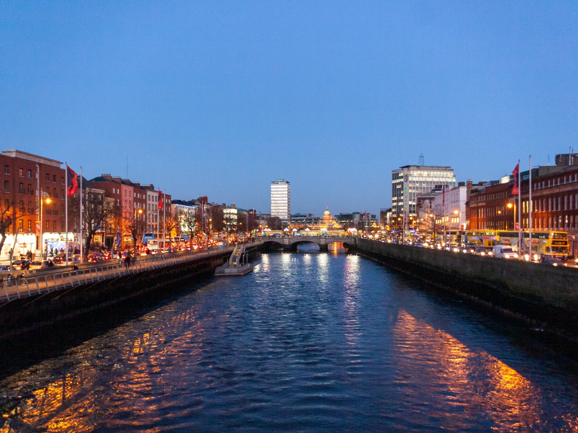 Dublin City Sky