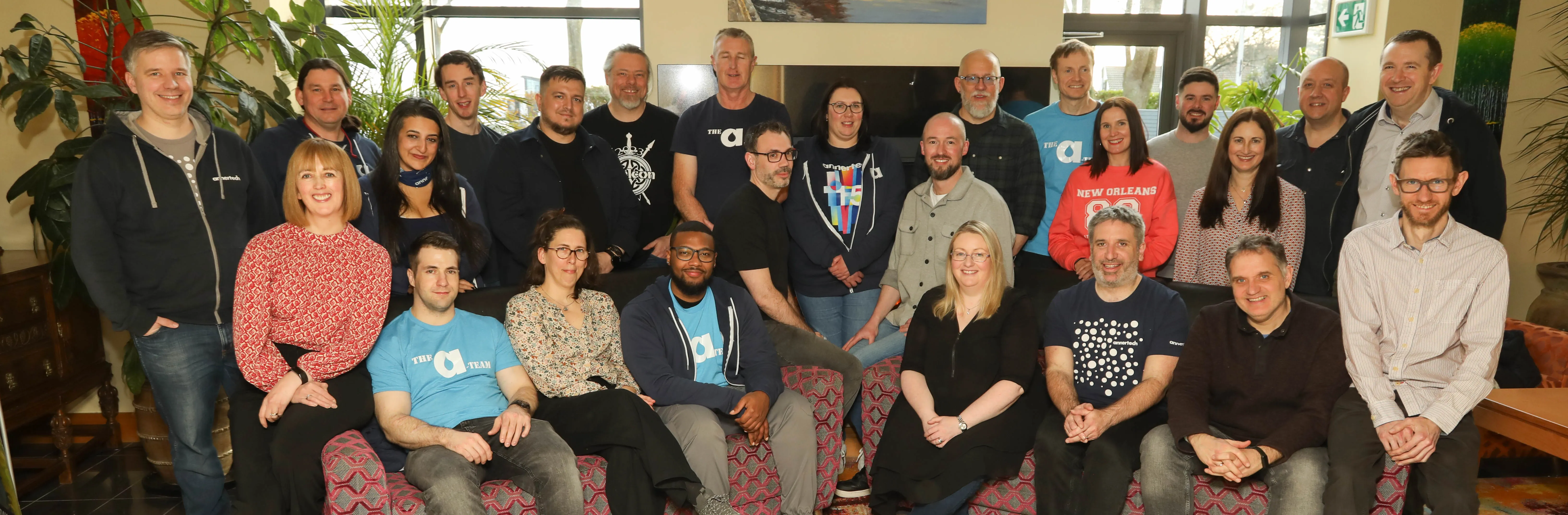A group of Annertechies.